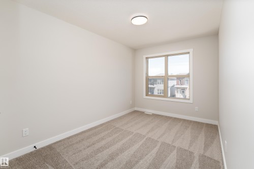 117 Garneau Gate, Spruce Grove, AB - Indoor Photo Showing Other Room
