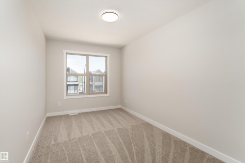 117 Garneau Gate, Spruce Grove, AB - Indoor Photo Showing Other Room