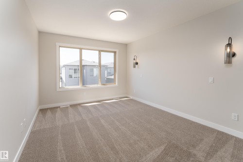117 Garneau Gate, Spruce Grove, AB - Indoor Photo Showing Other Room