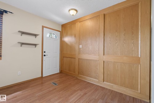 Entrance foyer - 3 Bristow Crescent, Spruce Grove, AB - Indoor Photo Showing Other Room