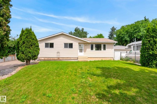 3 Bristow Crescent   Spruce Grove, AB T7X 2E1