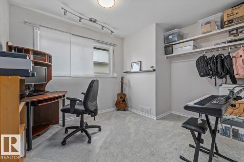 5507 102A Avenue Nw, Edmonton, AB 