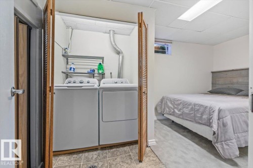 5507 102A Avenue Nw, Edmonton, AB 