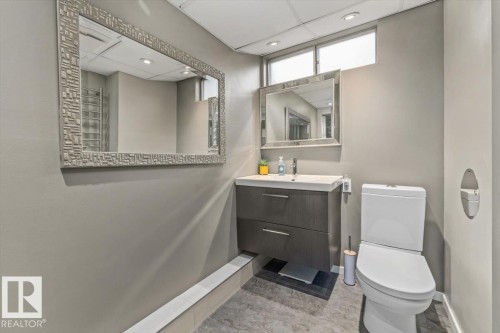 5507 102A Avenue Nw, Edmonton, AB 