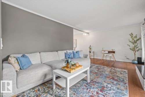 5507 102A Avenue Nw, Edmonton, AB 