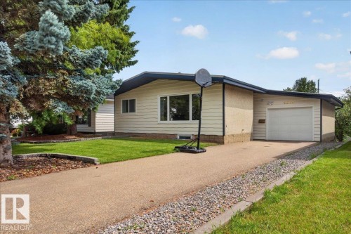 4229 49 Street   Vegreville, AB T9C 1B5