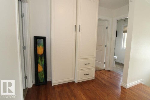 7715 84 Avenue, Edmonton, AB - Indoor Photo Showing Other Room
