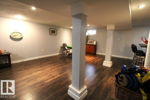 7715 84 Avenue, Edmonton, AB - Indoor