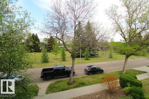 7715 84 Avenue, Edmonton, AB - Outdoor