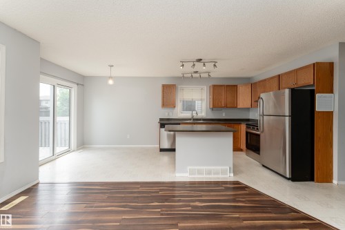 #2 13403 Cumberland Rd Nw, Edmonton, AB 