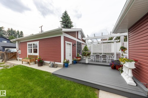 11210 60 Street Nw, Edmonton, AB 