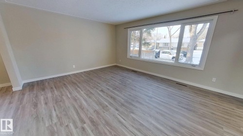 12211 52 St Nw, Edmonton, AB 