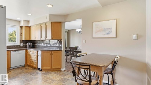 11736 35A Avenue Nw, Edmonton, AB 