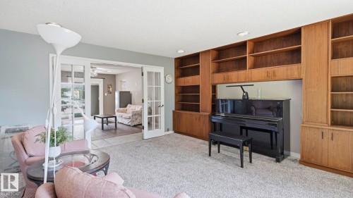 11736 35A Avenue Nw, Edmonton, AB 