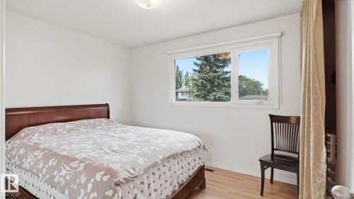 11736 35A Avenue Nw, Edmonton, AB 