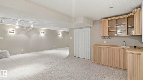 11736 35A Avenue Nw, Edmonton, AB 
