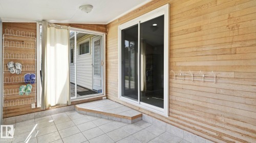 11736 35A Avenue Nw, Edmonton, AB 