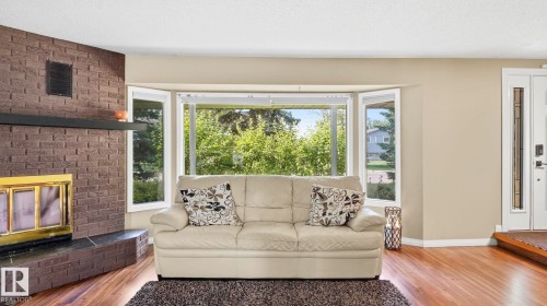 11736 35A Avenue Nw, Edmonton, AB 