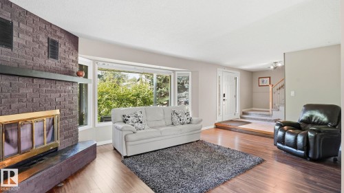 11736 35A Avenue Nw, Edmonton, AB 