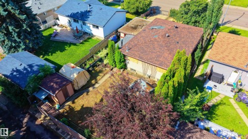10407 45 Street Nw, Edmonton, AB 