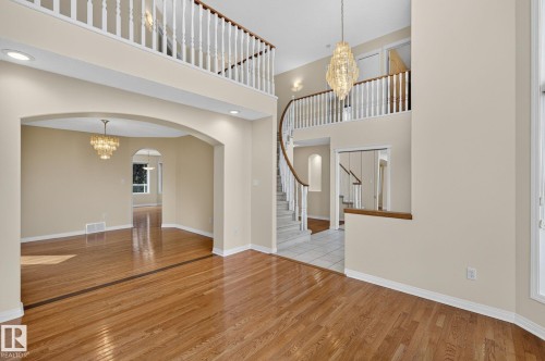 610 Hunters Close Nw, Edmonton, AB - Indoor Photo Showing Other Room