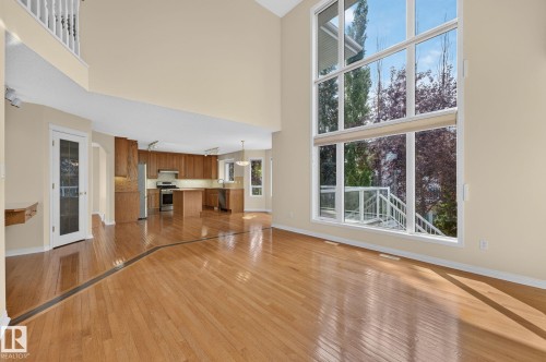 610 Hunters Close Nw, Edmonton, AB - Indoor Photo Showing Other Room