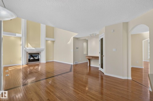 610 Hunters Close Nw, Edmonton, AB - Indoor With Fireplace