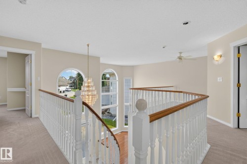 610 Hunters Close Nw, Edmonton, AB - Indoor Photo Showing Other Room