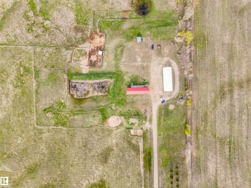 Image quality insufficient for description - 57016 Range Road 13, Rural Barrhead County, AB - Outdoor