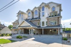 #201 14 MISSION AV St. Albert, AB T8N 1H4