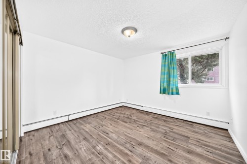 Edmonton, AB 