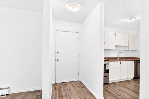 Edmonton, AB 