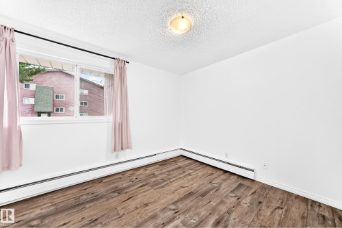 Edmonton, AB 