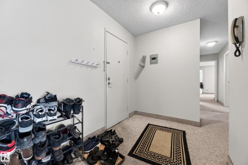 #209 7220 144 Av Nw, Edmonton, AB 