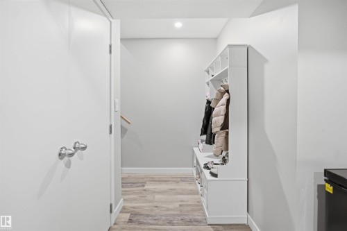 #71 10909 106 St Nw, Edmonton, AB - Indoor