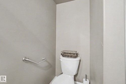 #307 14604 125 St Nw, Edmonton, AB - Indoor Photo Showing Bathroom