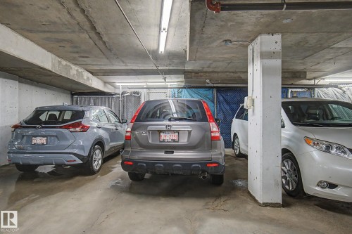 #307 14604 125 St Nw, Edmonton, AB - Indoor Photo Showing Garage