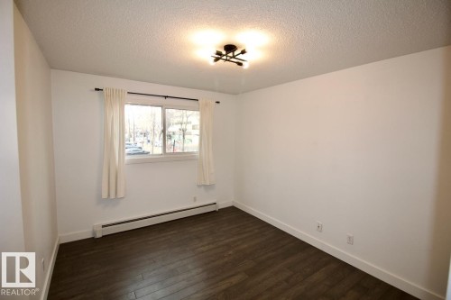 201 10345 123 Street Nw, Edmonton, AB - Indoor Photo Showing Other Room