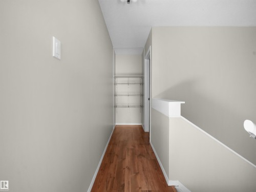#B 16405 89 Av Nw, Edmonton, AB - Indoor Photo Showing Other Room
