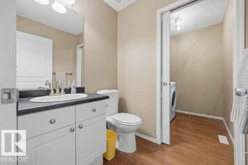 17724 90 Street Nw, Edmonton, AB - Indoor Photo Showing Bathroom