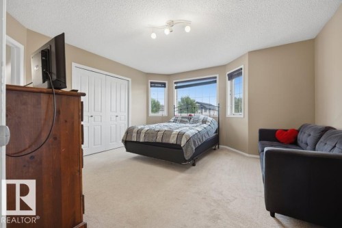 17724 90 Street Nw, Edmonton, AB - Indoor Photo Showing Bedroom