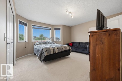 17724 90 Street Nw, Edmonton, AB - Indoor Photo Showing Bedroom