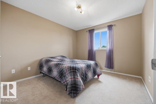17724 90 Street Nw, Edmonton, AB - Indoor Photo Showing Bedroom