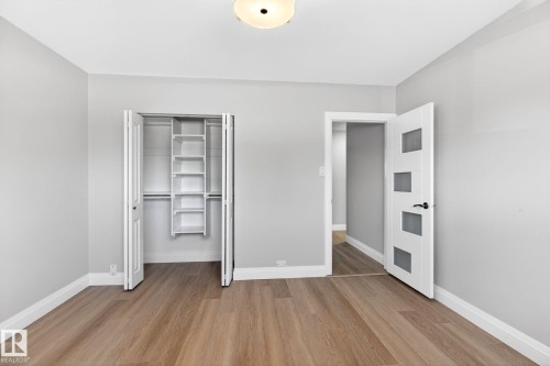 6008 97A Avenue, Edmonton, AB - Indoor Photo Showing Other Room