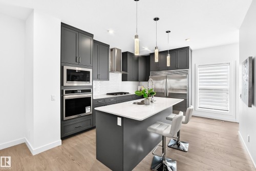 4027 Hawthorn Link Sw, Edmonton, AB 