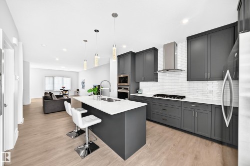 4027 Hawthorn Link Sw, Edmonton, AB 