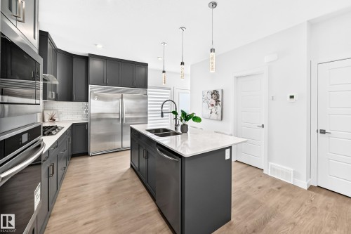4027 Hawthorn Link Sw, Edmonton, AB 