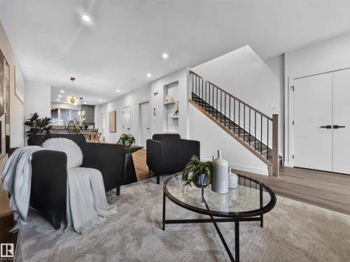 8711 149 Street Nw, Edmonton, AB - Indoor
