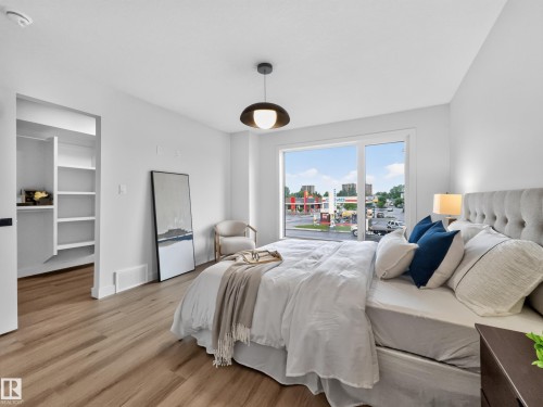 8711 149 Street Nw, Edmonton, AB - Indoor Photo Showing Bedroom