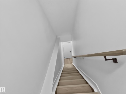 8711 149 Street Nw, Edmonton, AB - Indoor Photo Showing Other Room